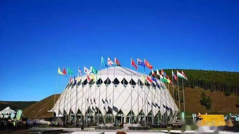 內(nèi)蒙古阿爾山國際會展中心(圖1) 內(nèi)蒙古阿爾山國際會展中心(圖1)